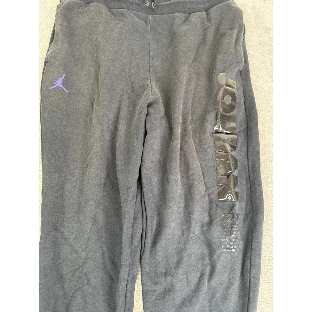 Jordan Legacy AJ11 Fleece Jogger Sweatpants Men's Size Large Black
